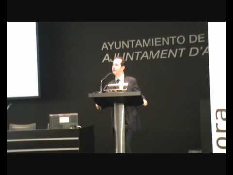 Presentaci�n del Concejal de Empleo y Fomento D. Carlos Castillo en la clausura del P. Aprende a Emprender