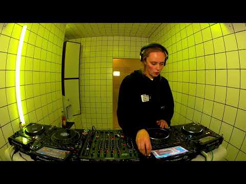 dasha-rush-hor-berlin-2022-11-02