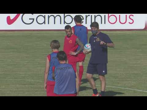 CALCIO: Tamponi negativi, il Ravenna torna in campo per preparare i playout | VIDEO