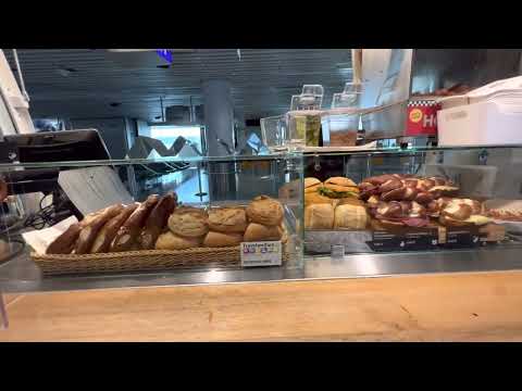 The best Hotdog Sandwich @ Frankfurt Airport