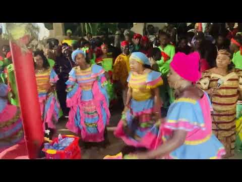 kadja bosou di yo mwen la map viv avek yo Tijà Dantò nan fèt ougan klak vilaso