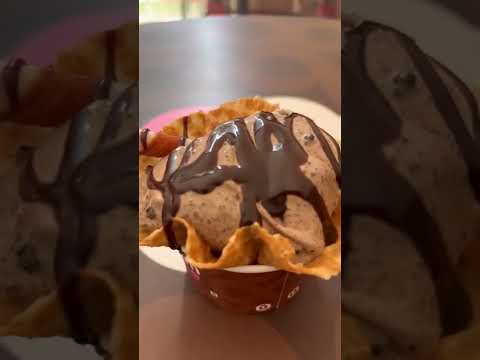 #shorts #youtubeshorts #food #icecream #foodie #happy #love