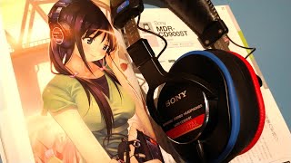 Video thumbnail for Sony MDR-CD900st _(Z Reviews)_ G O D Z I L L A 🐲 by Z Reviews