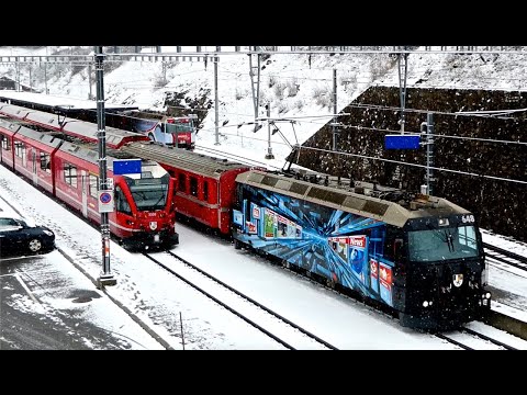 Swiss Trains: Rhaetian Railway / Rhätische Bahn at Filisur - Midday Snow.