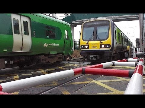 Railway Crossing at Bray Station, Wicklow - 2 x IE 29000 Class Trains