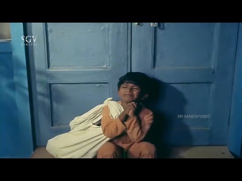 Puneeth Rajkumar Stops Train and Saves People Very Emotional Scene | Bhagyavantha Kannada Movie