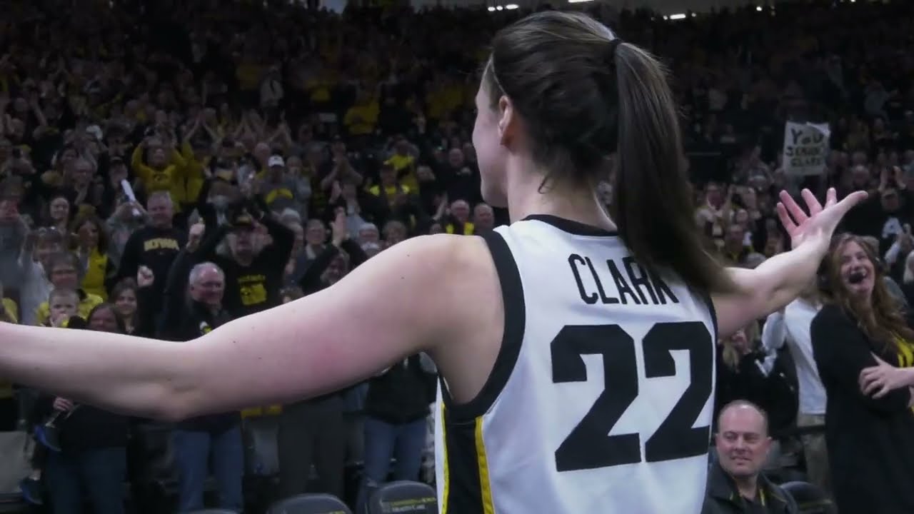 Caitlin Clark Declares for the WNBA Draft