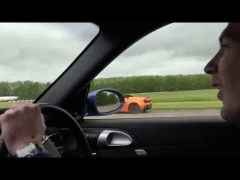 VMAX Hypermax Porsche 997 Turbo v Lamborghini LP560