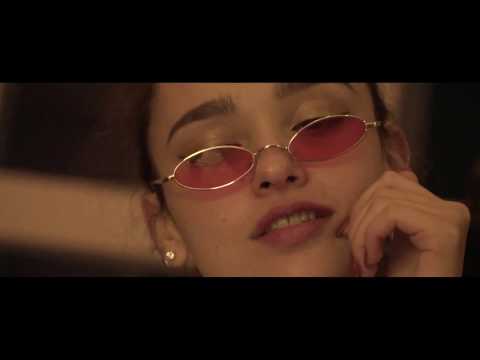 Aguila Sativa - Passionfruit Remix (Paciente)