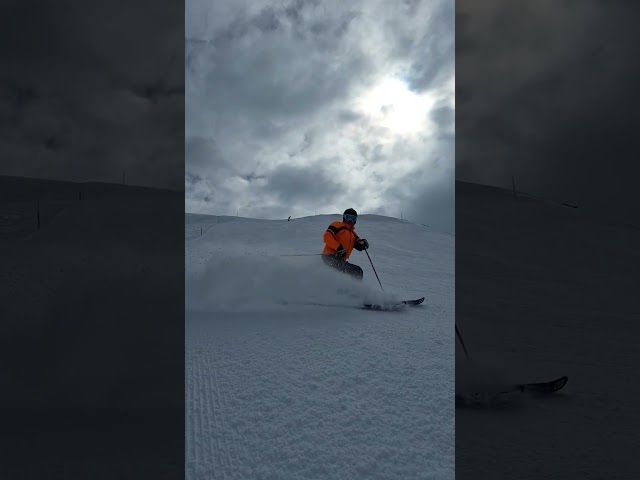 Video Teaser für Samsung Galaxy S26 Review Test von Marina | Skitag, 30x Zoom, stabile Kamera, Zeitlupe