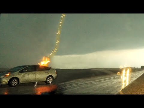 Here's The Terrifying Moment A Bolt Of Lightning Struck This Toyota Prius