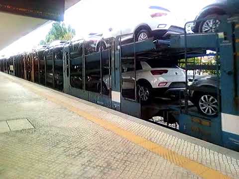 comboio de transporte de carros