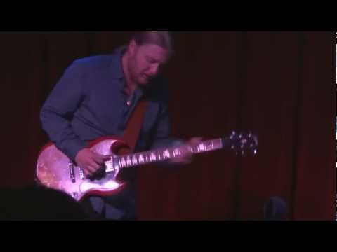 Bowlive IV with Warren Haynes & Derek Trucks - Everyday Will Be Like A Holiday