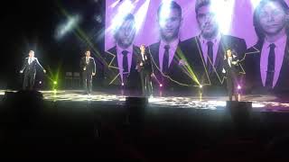 COLLABRO - THAT'S LIFE/DON'T RAIN ON MY PARADE