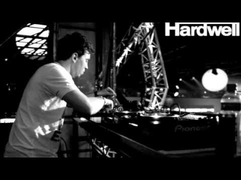 Nicky Romero & Ralvero vs Nari & Milani-Iron Atom Rage (Giacomo Del Bono Bootleg)