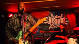 Lord Bishop Rocks :: Rock'n'Roll Revolution LIVE