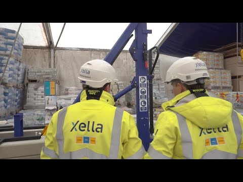 Pokaz miniżurawia MK 240 w hurtowni materiałów budowlanych Budmax Polska – opinie wykonawców