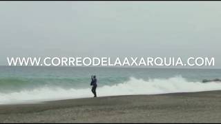 Un hombre atemoriza a los bañistas de la playa de Torre del Mar con una barra de hierro