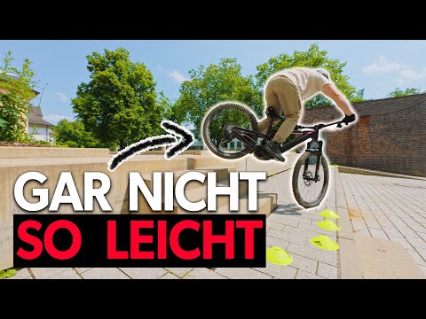 Shifting the rear wheel – looks easy, but it isn't… 🥴 #mtb