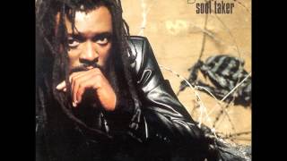 Love me (The way i am) - Lucky Dube (Soul Taker)