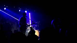 Metz - Mess of wires @ La [2] del Apolo (Barcelona, 17-11-17)