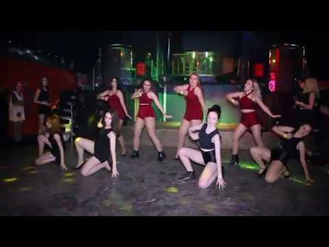 BLOCKBUSTER Halloween Party. SBSFamile - Sistar - I like that