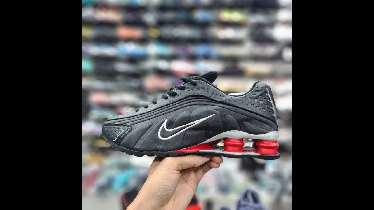 Tênis Masculino Nike Shox R4 Preto e Vermelho