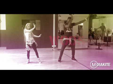 MO DIAKITE: ASHAWOOSA BY Dekumzy (Zumba® Fitness choreography)
