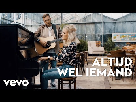 Suzan & Freek - Altijd Wel Iemand (Officiële Glass House Sessions)