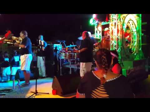 Dushi Band @ Lighting Parade Aruba 30-01-2016