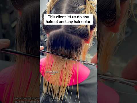 Do you love this blonde bob with a purple halo money piece? #hairtutorial #bob  #hairgoals #blonde