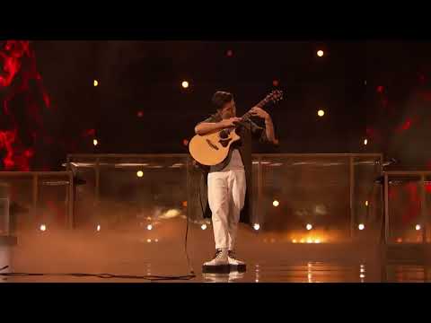 MARCIN PETZRALEK   AGT  SHAPE OF YOU