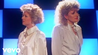 Elaine Paige, Barbara Dickson - I Know Him So Well &quot;From CHESS&quot; (Official Video)