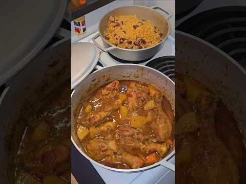 Puerto Rican Pollo Guisado🇵🇷🤤 #dinner #chicken #boricua