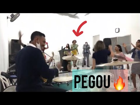 Medley - O céu ficou  baixinho 🔥