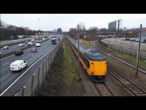 ICMm 4222+4062 als trein 657 van Rotterdam naar Leeuwarden bij Rotterdam Noord, 16-02-2021
