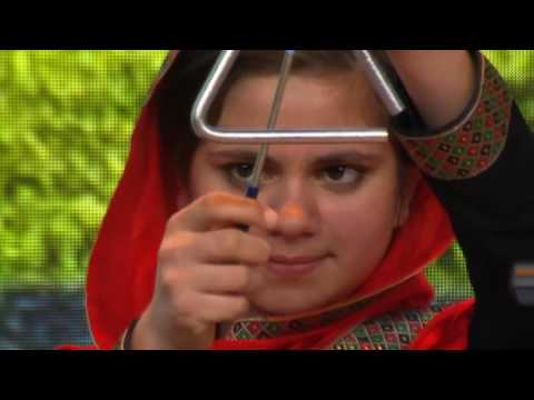 Gul-e Seb/Ba Dilam Nazdik/Pesta Farosh - Afghan Women's Orchestra "Zohra"