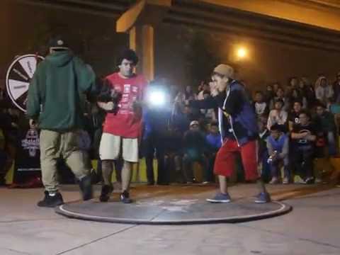SPERMA vs MC - Activación Red Bull / RapStyle / Batalla de Gallos 2016 i