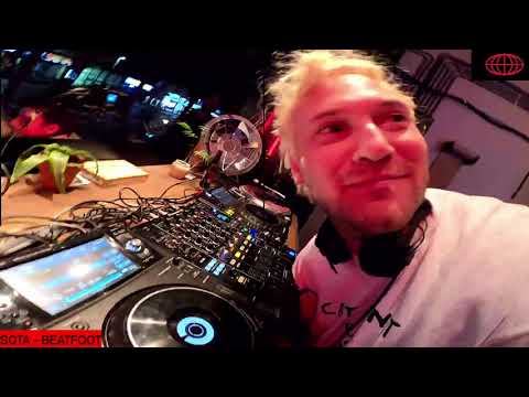 BĘÃTFÓØT Live For SOTA X ANTENNA RADIO