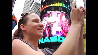 Weezer - &quot;Trippin&#39; Down The Freeway&quot; July 13, 2010 Times Square Reuters Studio