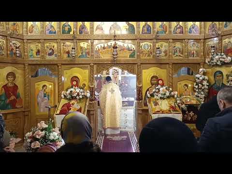Sfânta Liturghie la Biserica,,Sf Antonie cel Mare" Botoșani 