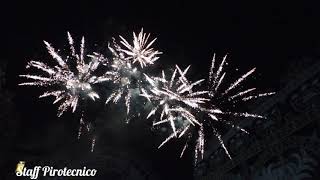 preview picture of video 'Festa San Mauro 2015 - Entrata del Quartiere Santa Caterina e Spettacolo Pirotecnico Ditta Fire Sud'