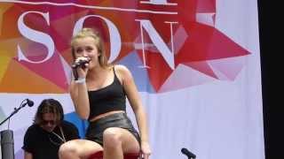 Zara Larsson - She&#39;s Not Me (Live, Bråvalla Festival, Norrköping, Sweden - 2015-06-27)