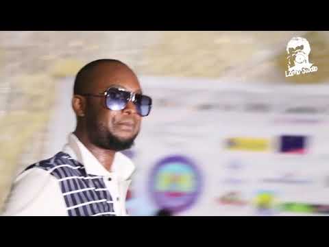 Mr. Blue performing Mapozi live in Lamu