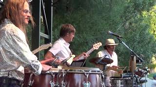 Download lagu Black Magic Woman Oye Como Va mp3