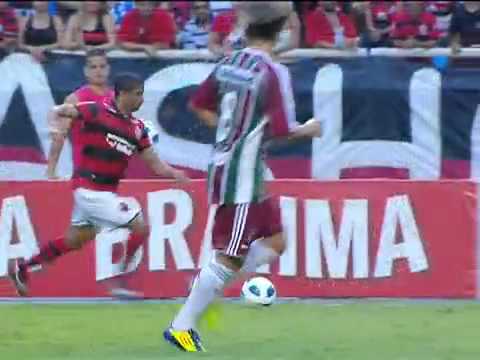 Gol de Thiago Neves Flamengo 3 x 2 Fluminense - Campeonato Brasileiro 2011