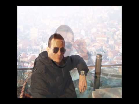 Nino Besagic - Mene je ucilo vrijeme (uzivo)