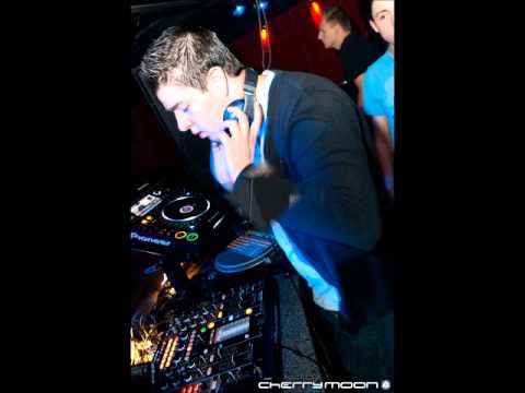 Tekno Traxx ft Gordon Smith - My autograph ( Démo )