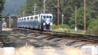 preview picture of video 'SOUNDER Commuter trains @ Sumner & Tacoma, WA'