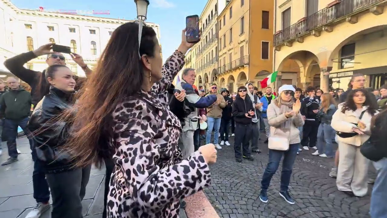 💯🇮🇹Grande Corteo oggi a Padova. L’Italia siamo NOI! 